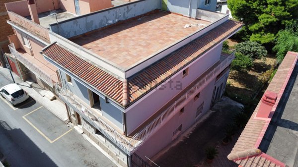 casa indipendente in vendita a Furnari