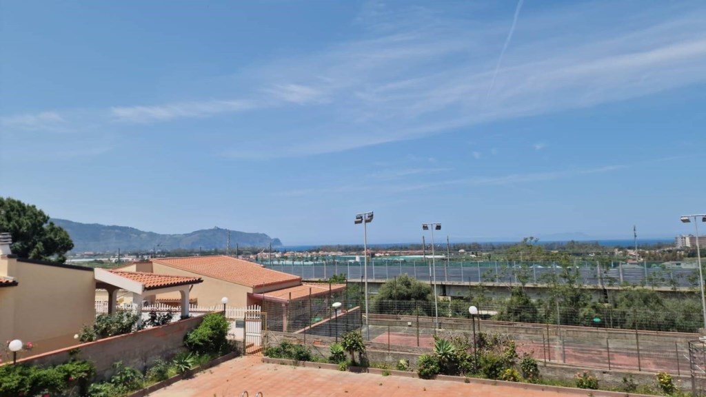 appartamento in vendita a Furnari