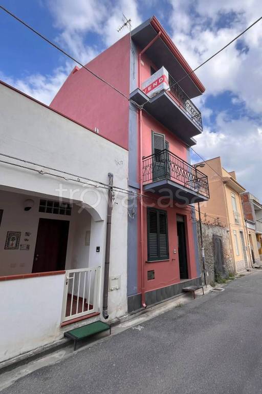 casa indipendente in vendita a Furnari in zona Tonnarella