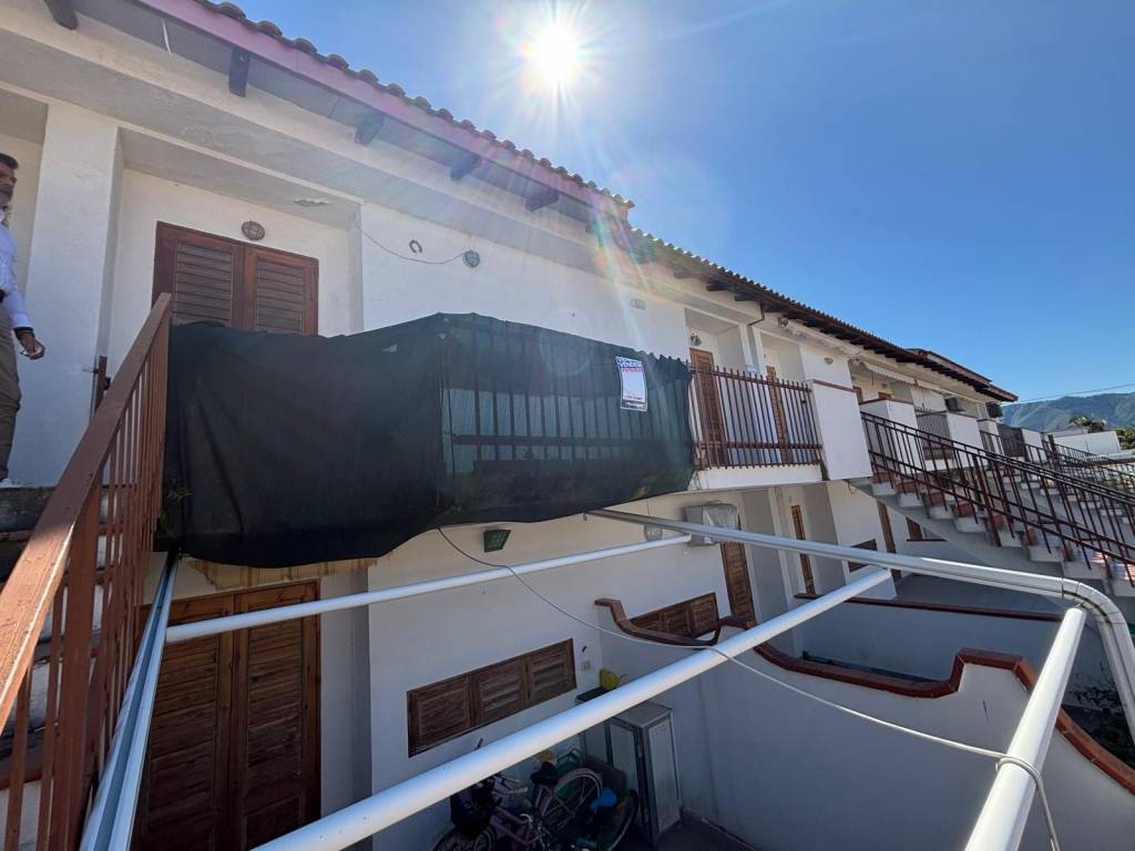 appartamento in vendita a Furnari in zona Siena