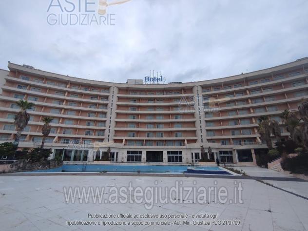 negozio in vendita a Furnari