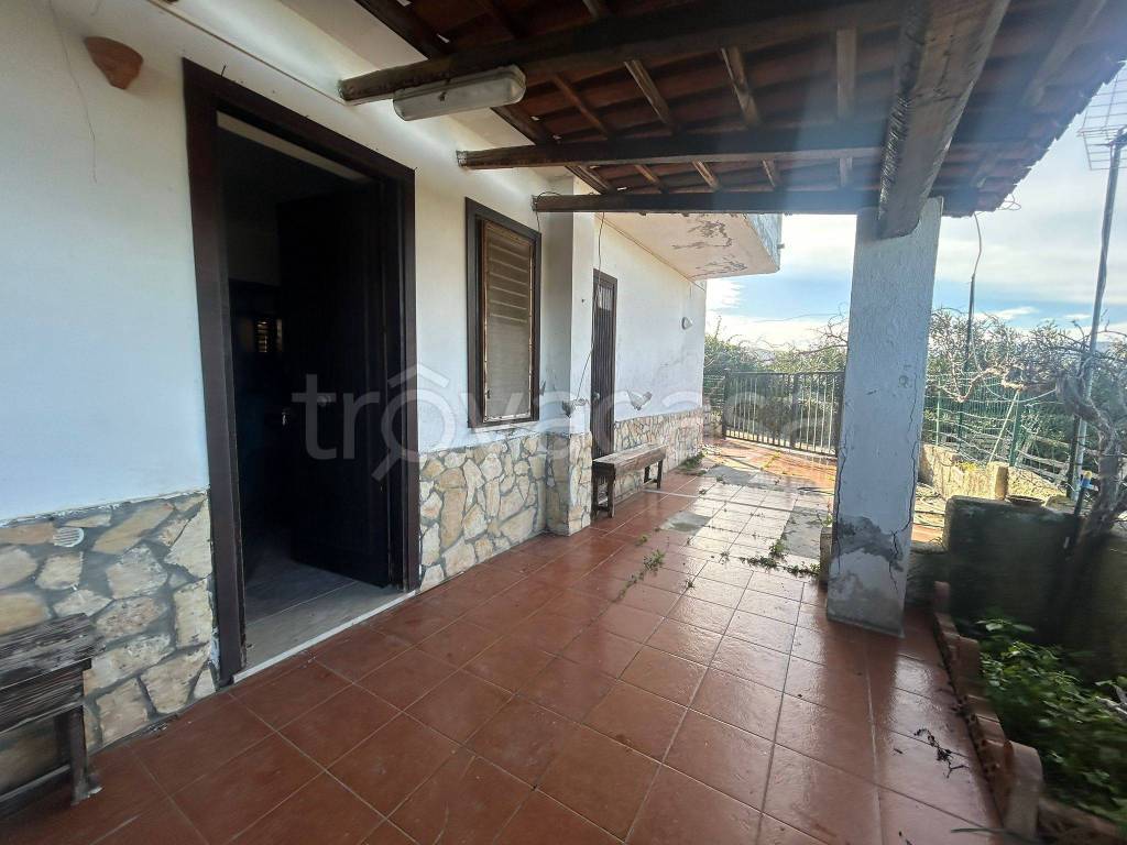 appartamento in vendita a Furnari