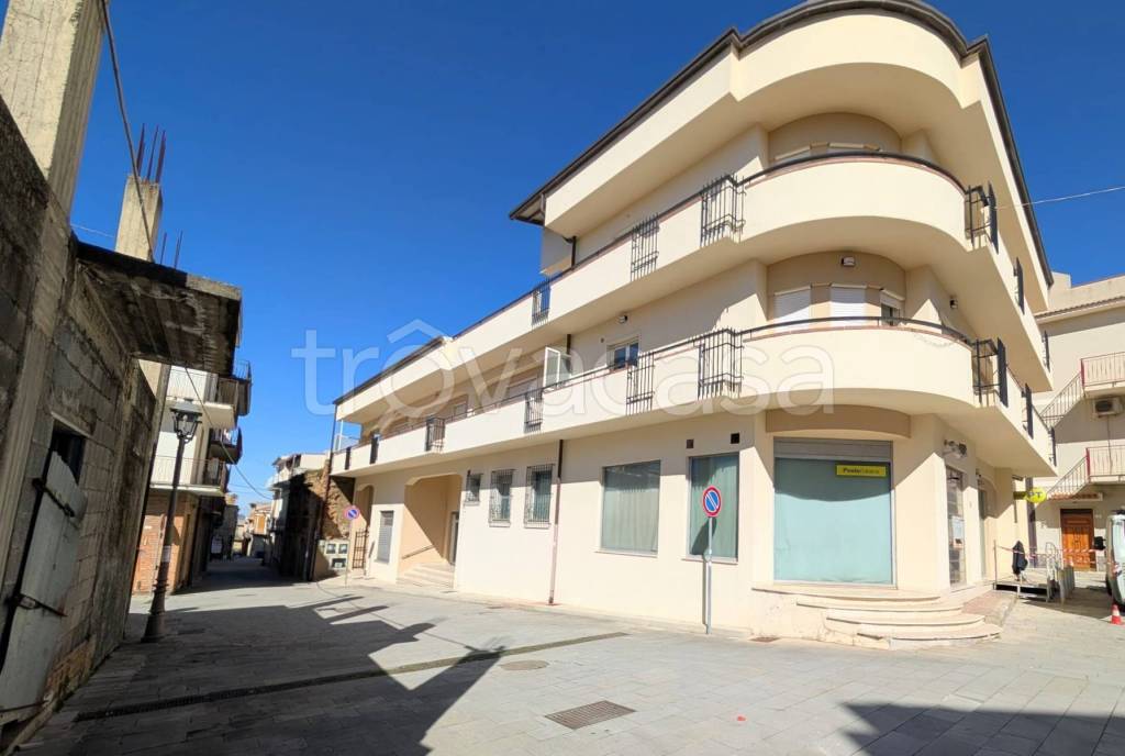 negozio in vendita a Furnari