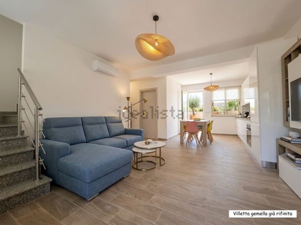 casa indipendente in vendita a Furnari