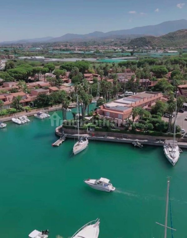 appartamento in vendita a Furnari