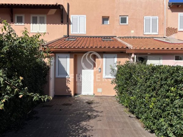 casa semindipendente in vendita a Furnari in zona Portorosa