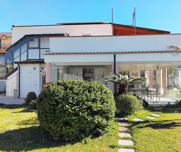 casa indipendente in vendita a Furnari in zona Tonnarella