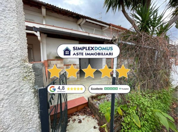 casa indipendente in vendita a Furnari