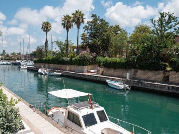casa indipendente in vendita a Furnari in zona Portorosa