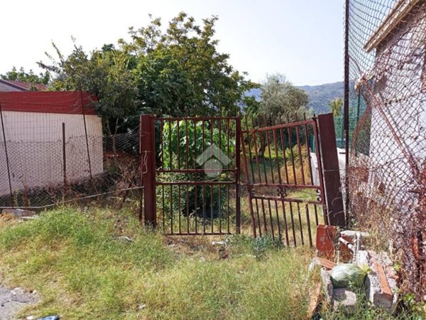 casa indipendente in vendita a Gaggi