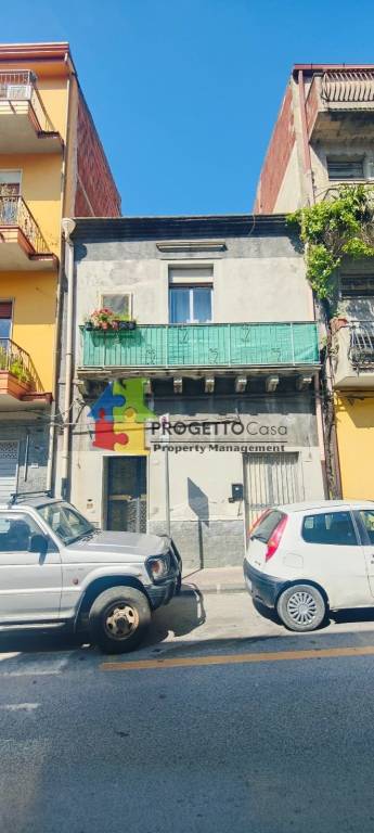 casa indipendente in vendita a Gaggi
