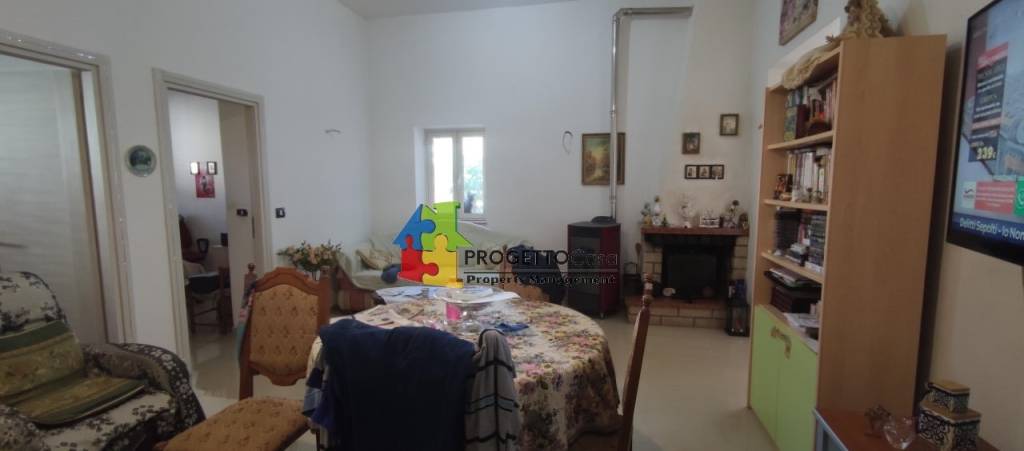 casa indipendente in vendita a Gaggi