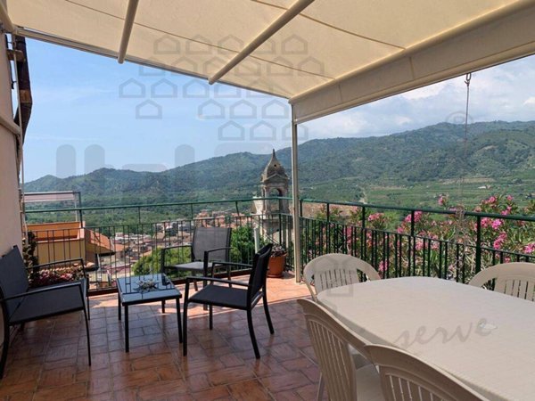 casa indipendente in vendita a Gaggi