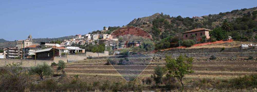 terreno edificabile in vendita a Gaggi
