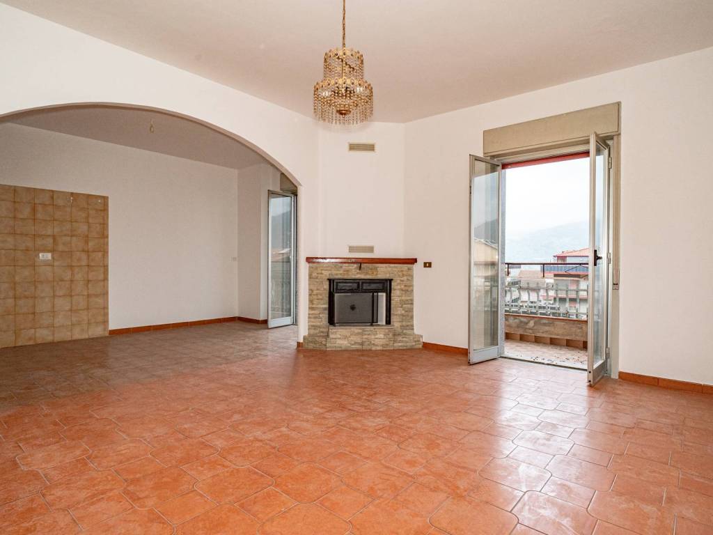 appartamento in vendita a Gaggi