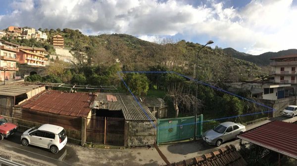 casa indipendente in vendita a Gaggi