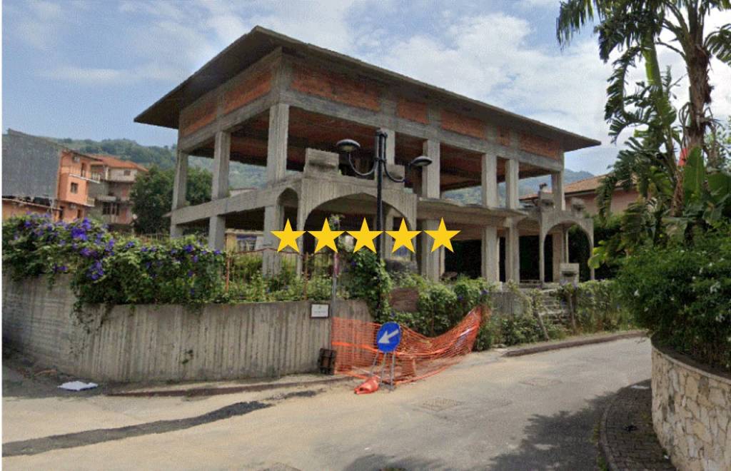 casa indipendente in vendita a Gaggi