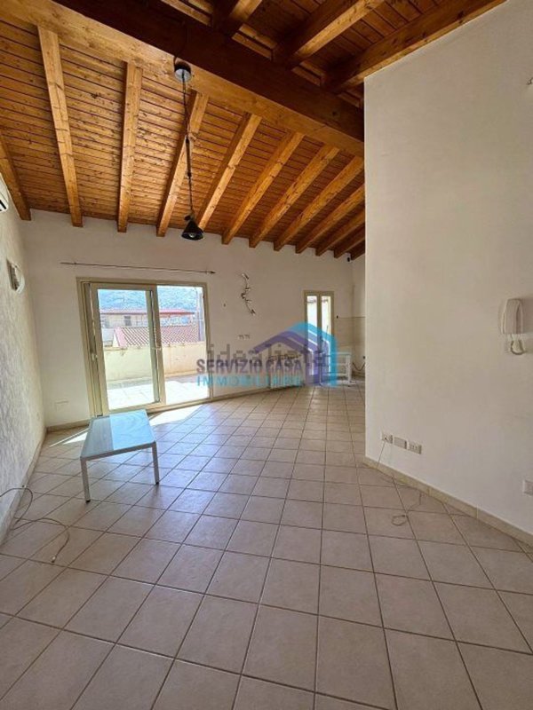 casa indipendente in vendita a Gaggi