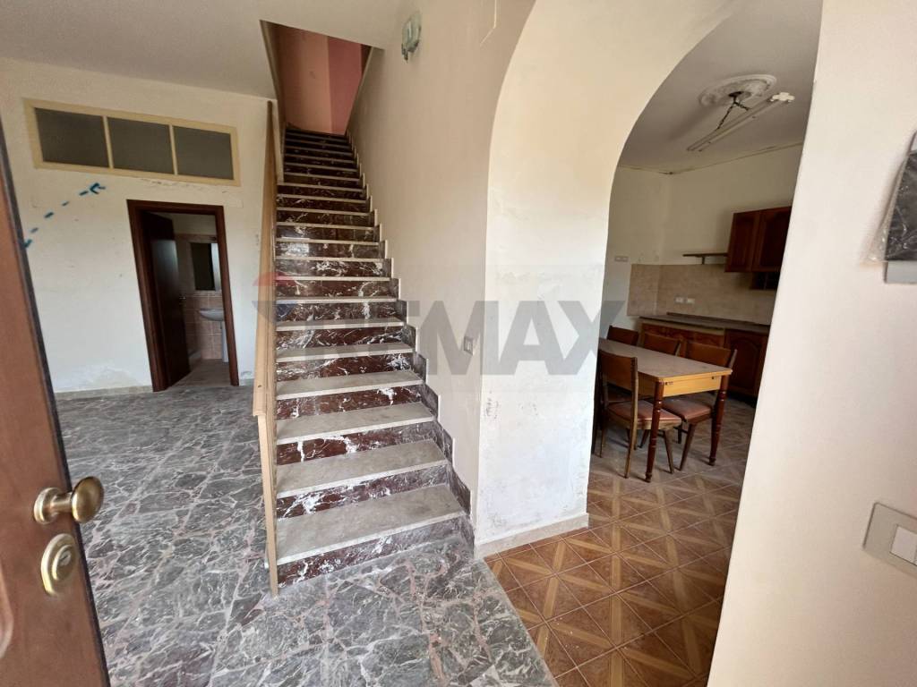 casa indipendente in vendita a Gaggi in zona Cavallaro