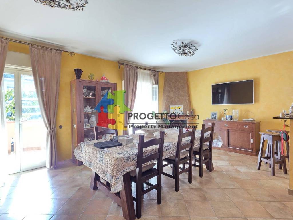 casa indipendente in vendita a Gaggi