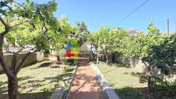 casa indipendente in vendita a Gaggi in zona Cavallaro
