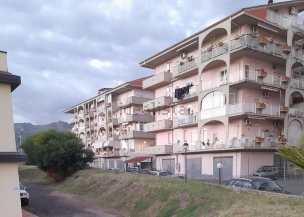 appartamento in vendita a Gaggi in zona Cavallaro