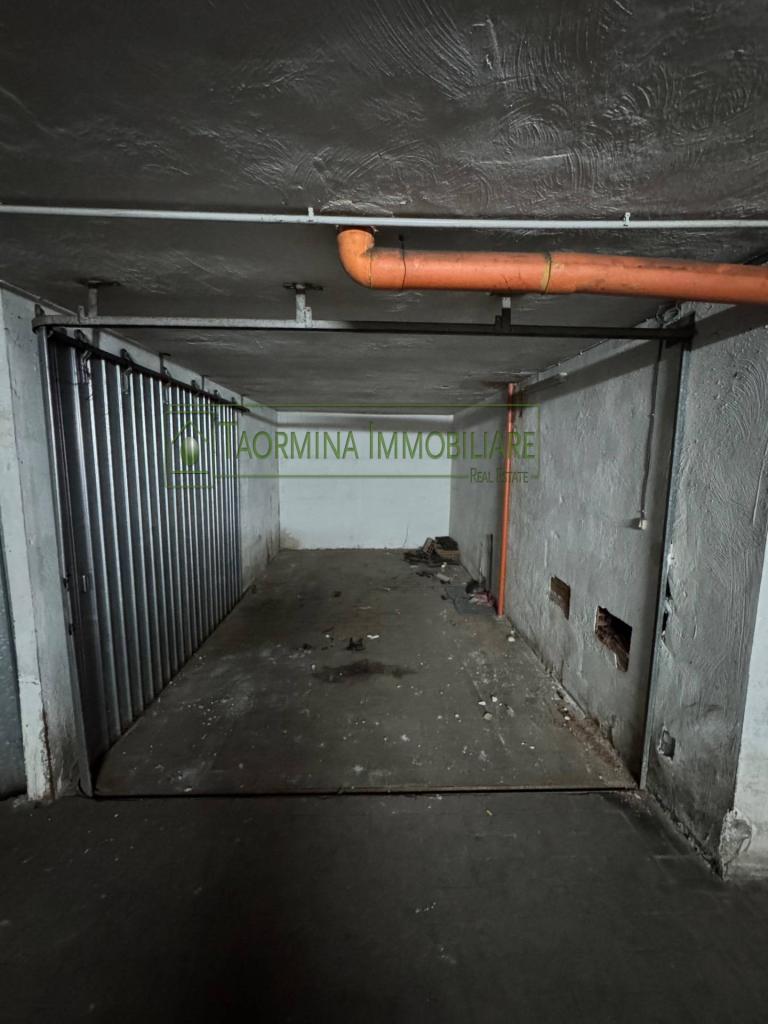 appartamento in vendita a Gaggi in zona Cavallaro