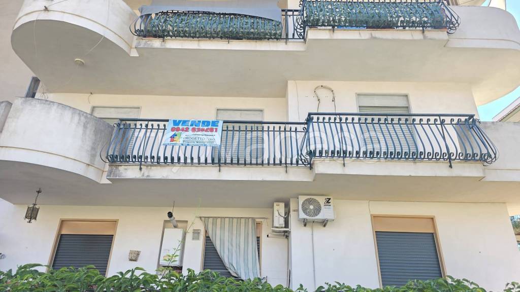 appartamento in vendita a Gaggi in zona Cavallaro