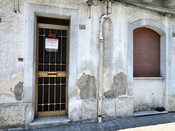 appartamento in vendita a Gaggi in zona Cavallaro