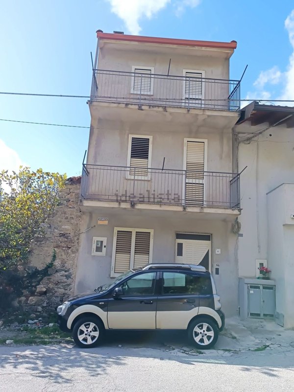 appartamento in vendita a Galati Mamertino in zona San Basilio
