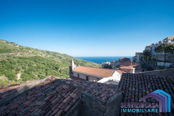 casa indipendente in vendita a Gallodoro