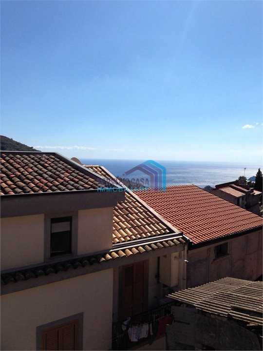 casa indipendente in vendita a Gallodoro