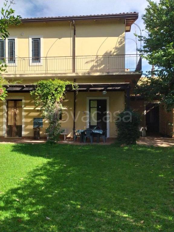 casa indipendente in vendita a Giardini-Naxos