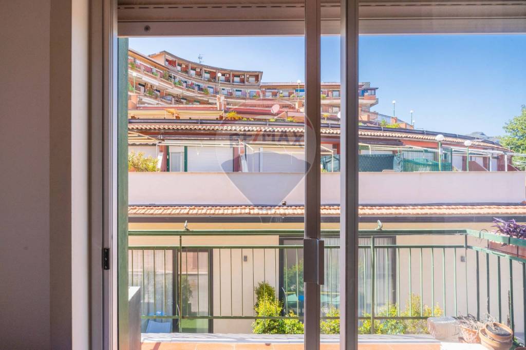 appartamento in vendita a Giardini-Naxos