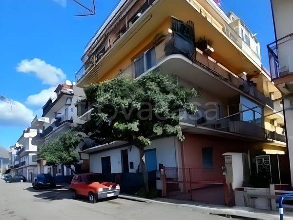 appartamento in vendita a Giardini-Naxos