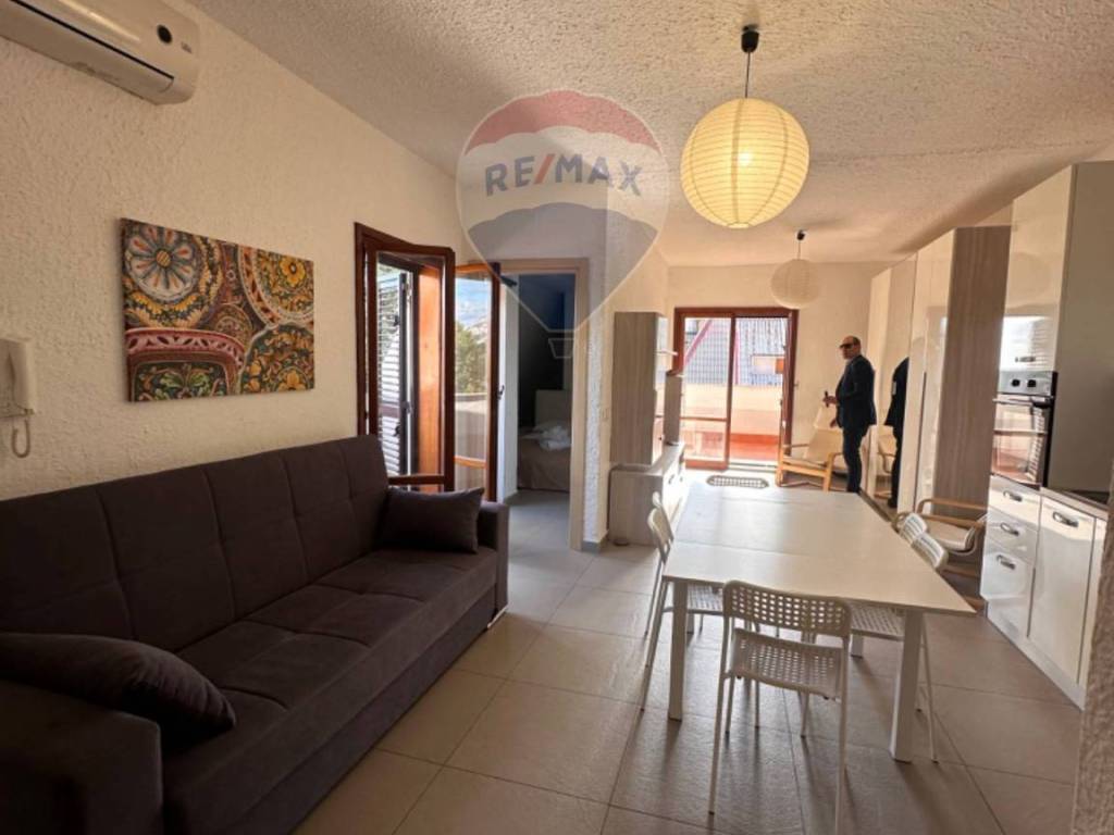 appartamento in vendita a Giardini-Naxos