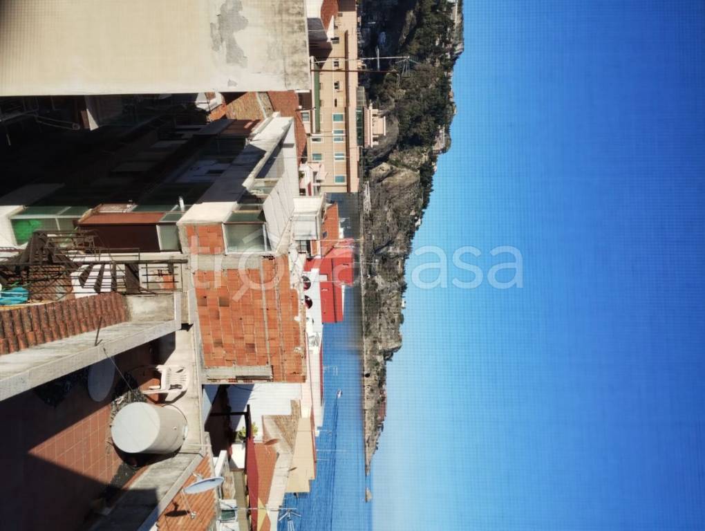 appartamento in vendita a Giardini-Naxos