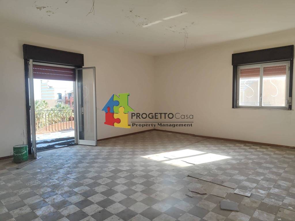 appartamento in vendita a Giardini-Naxos