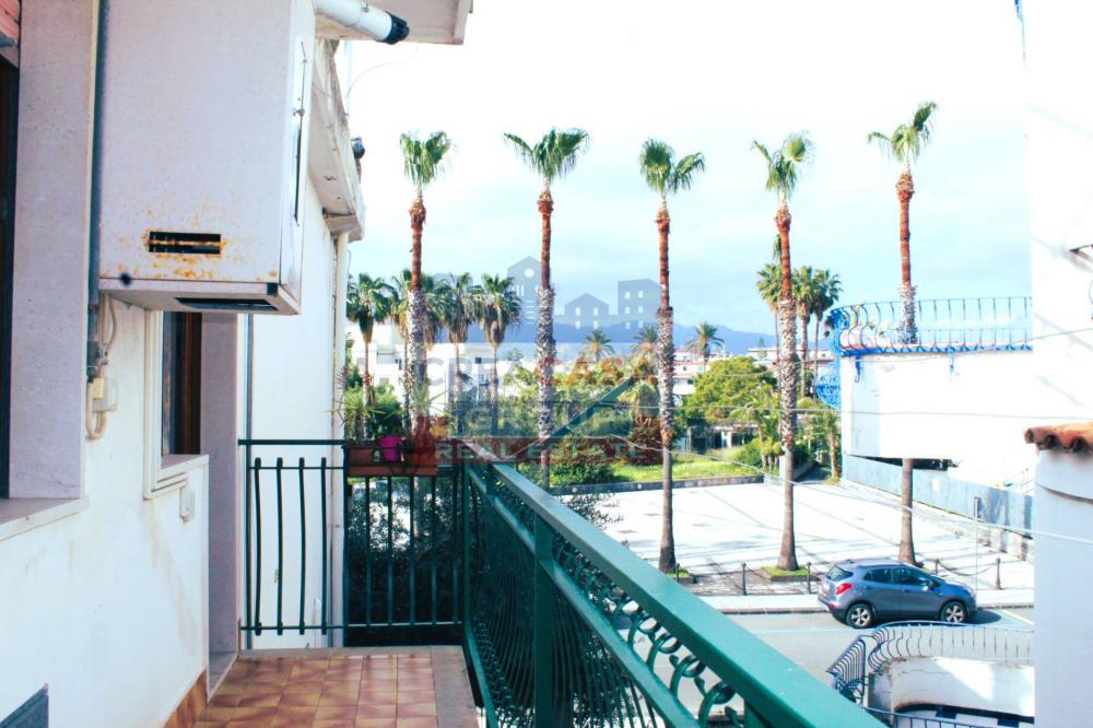 appartamento in vendita a Giardini-Naxos