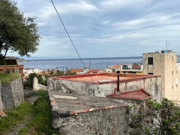 appartamento in vendita a Giardini-Naxos