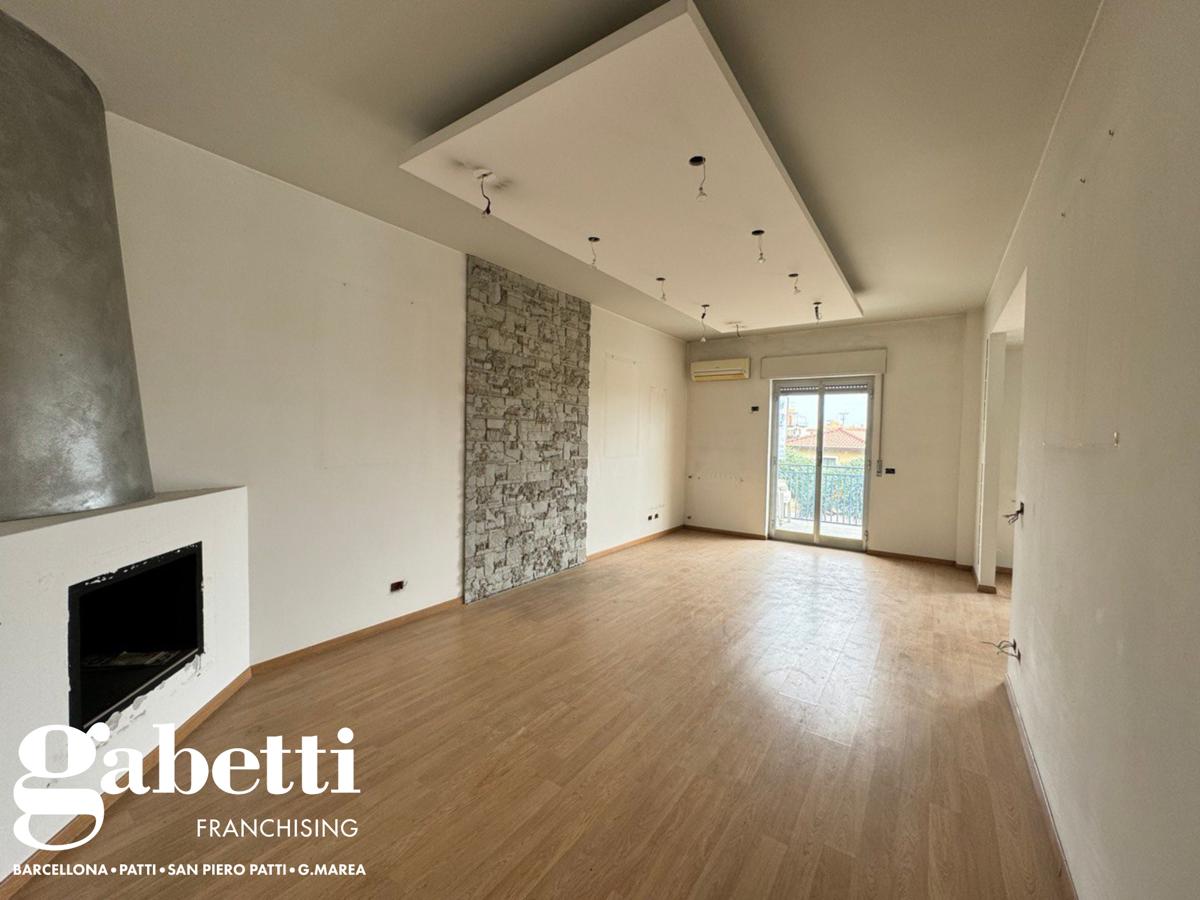 appartamento in vendita a Giardini-Naxos