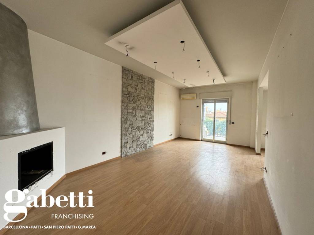 appartamento in vendita a Giardini-Naxos