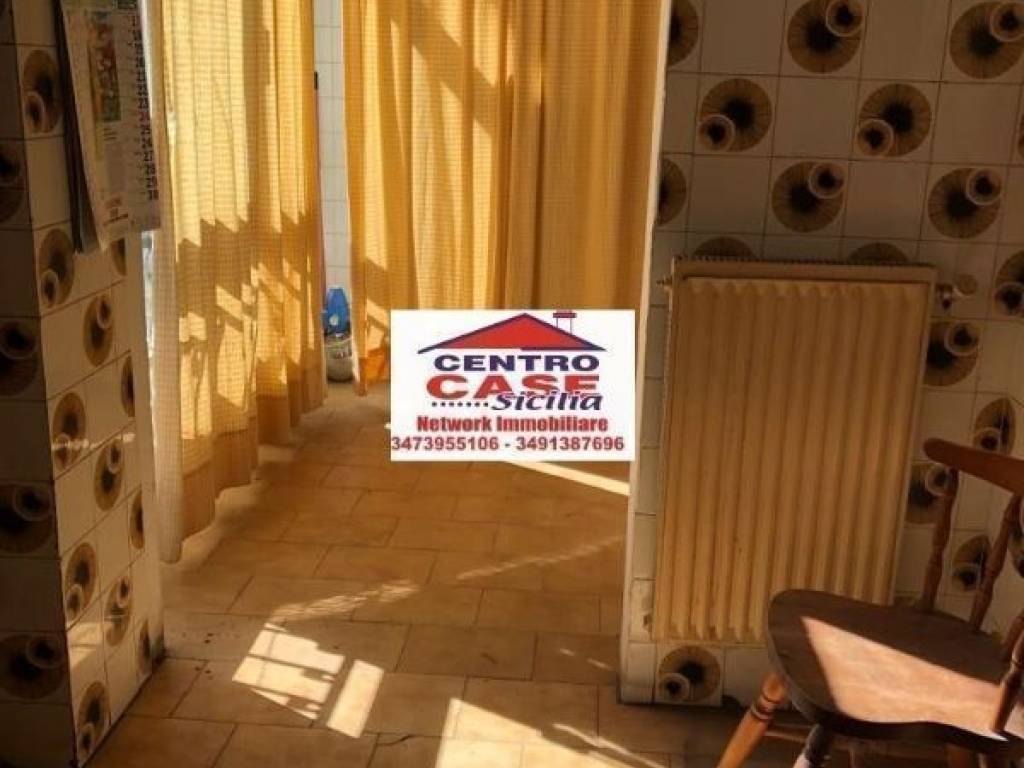 appartamento in vendita a Giardini-Naxos