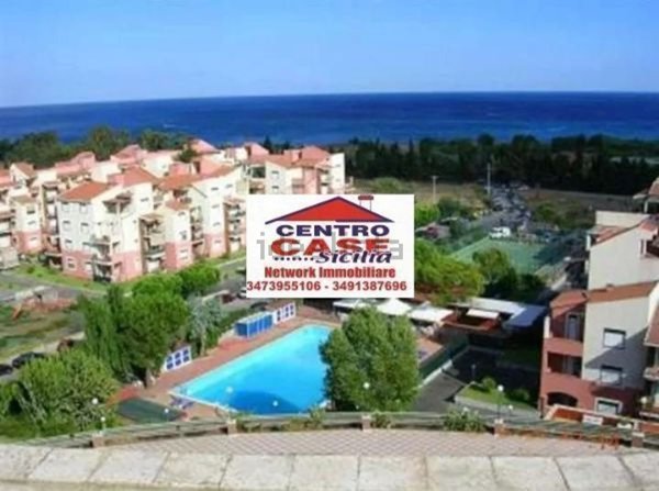 appartamento in vendita a Giardini-Naxos