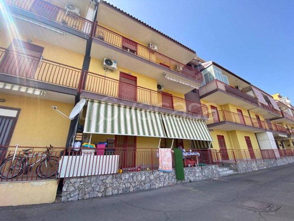 appartamento in vendita a Giardini-Naxos