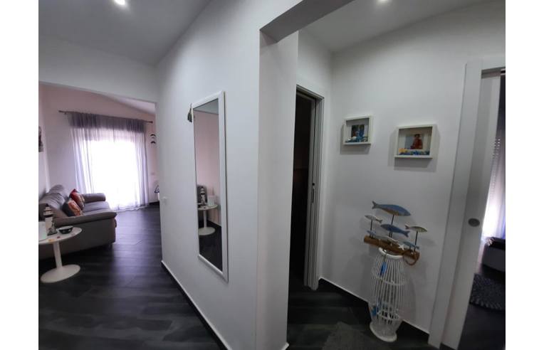 appartamento in vendita a Giardini-Naxos