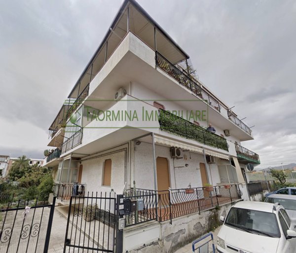 appartamento in vendita a Giardini-Naxos