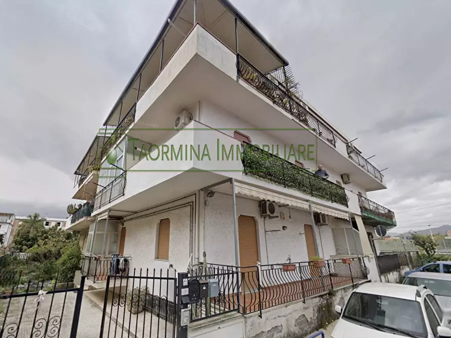appartamento in vendita a Giardini-Naxos