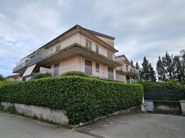 appartamento in vendita a Giardini-Naxos