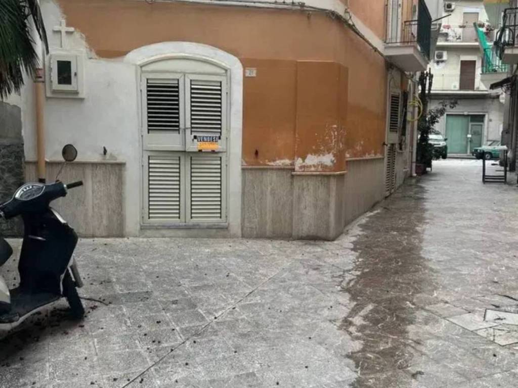 casa indipendente in vendita a Giardini-Naxos
